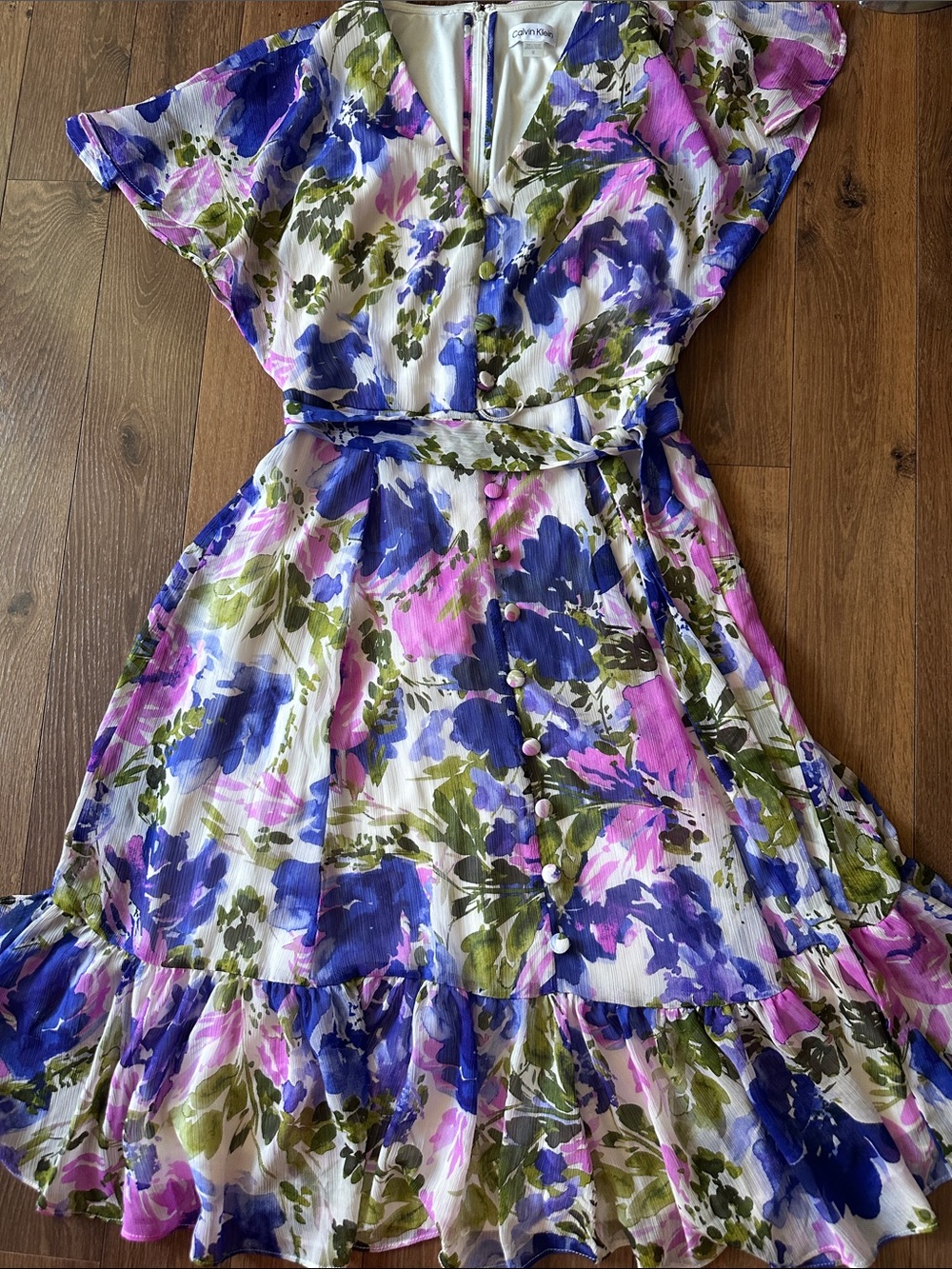 Calvin Klein Georgette V-Neck Floral Dress Flutter Sleeve